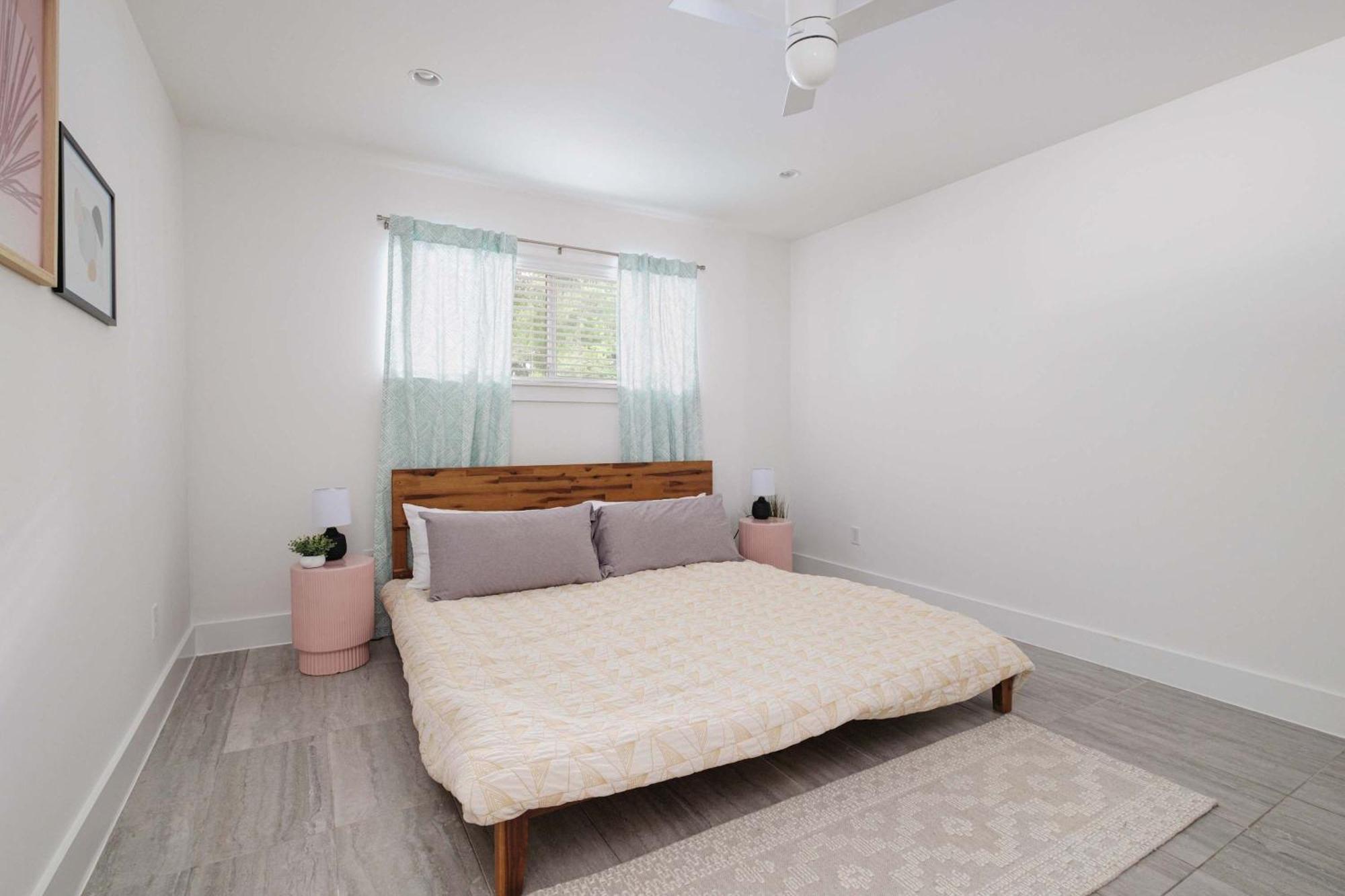 Chic Clarksville 2Br Condo Near Downtown Austin Eksteriør bilde